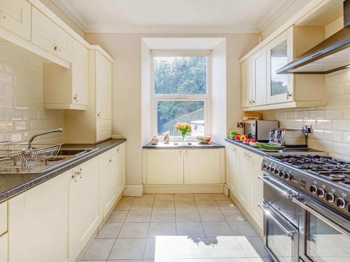 Вілла Menai View Llanfairpwllgwyngyll Екстер'єр фото