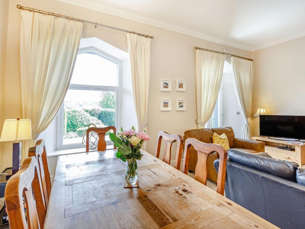 Вілла Menai View Llanfairpwllgwyngyll Екстер'єр фото