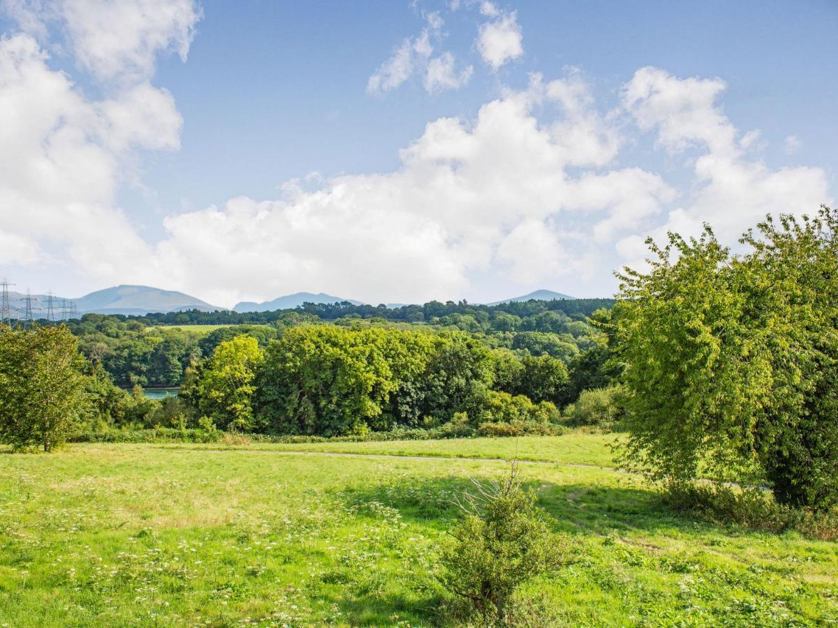 Вілла Menai View Llanfairpwllgwyngyll Екстер'єр фото