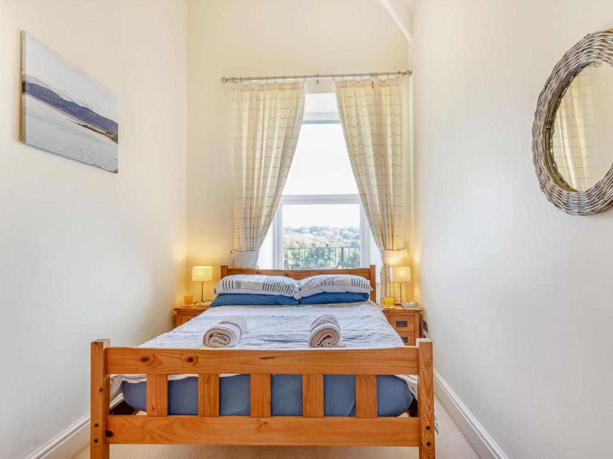 Вілла Menai View Llanfairpwllgwyngyll Екстер'єр фото
