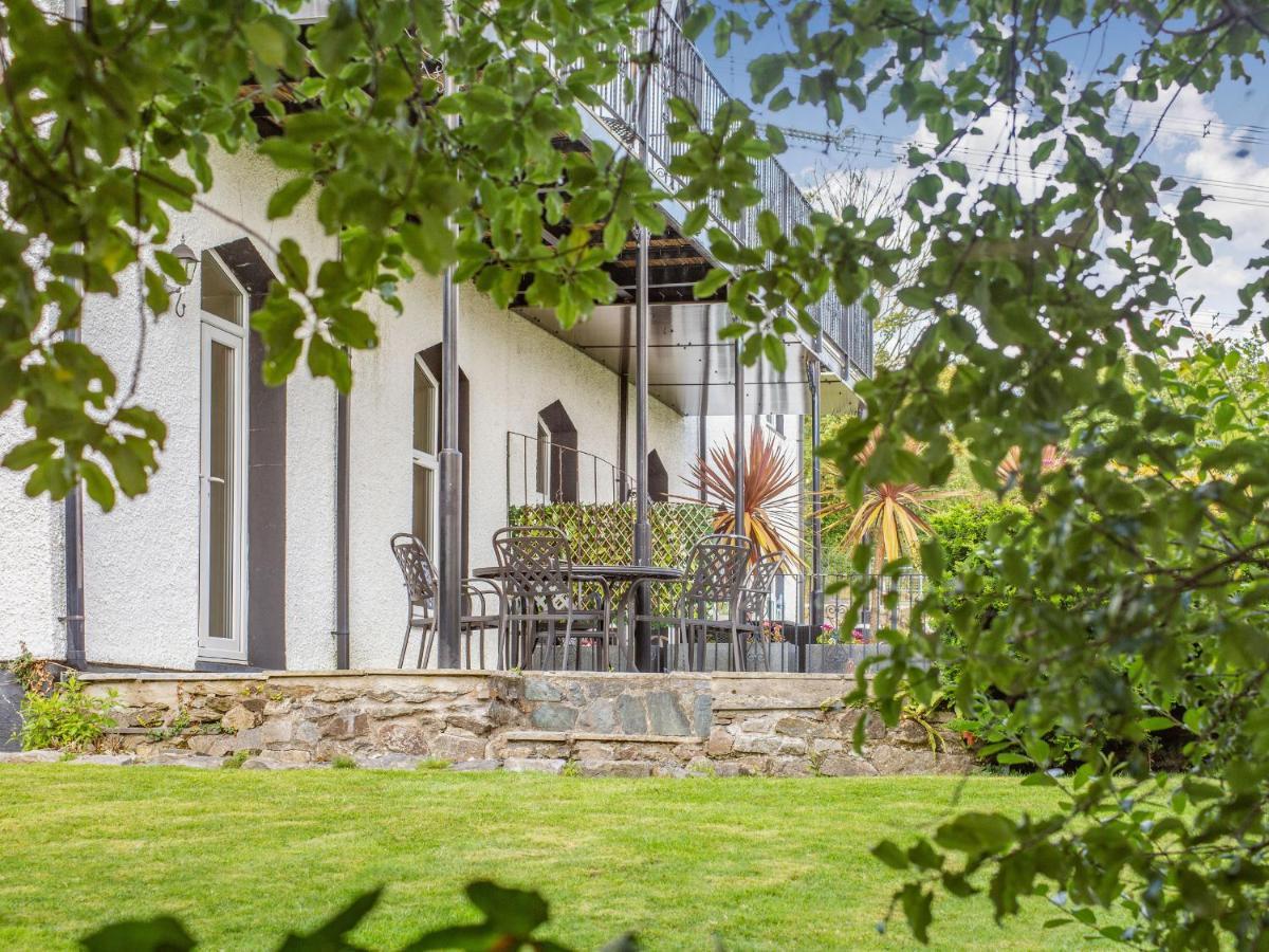 Вілла Menai View Llanfairpwllgwyngyll Екстер'єр фото